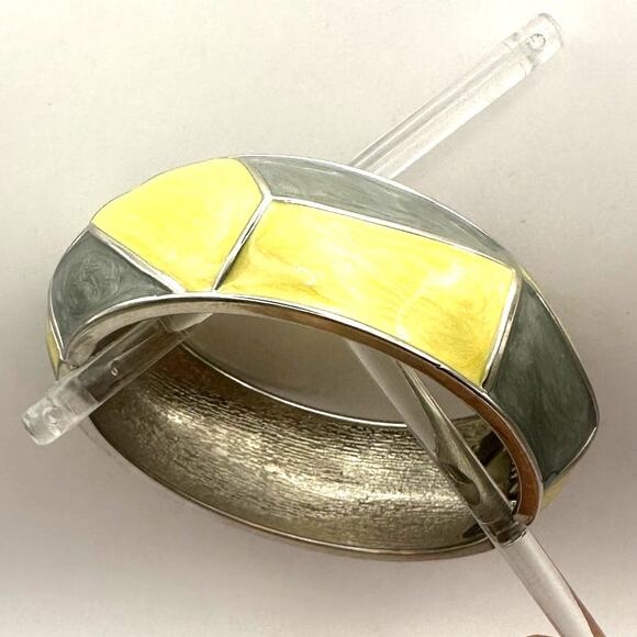 Enamel Hinge Bracelet Bangle Buttery Yellow Gray Grey Bangle Retro Lagenlook - Picture 1 of 11